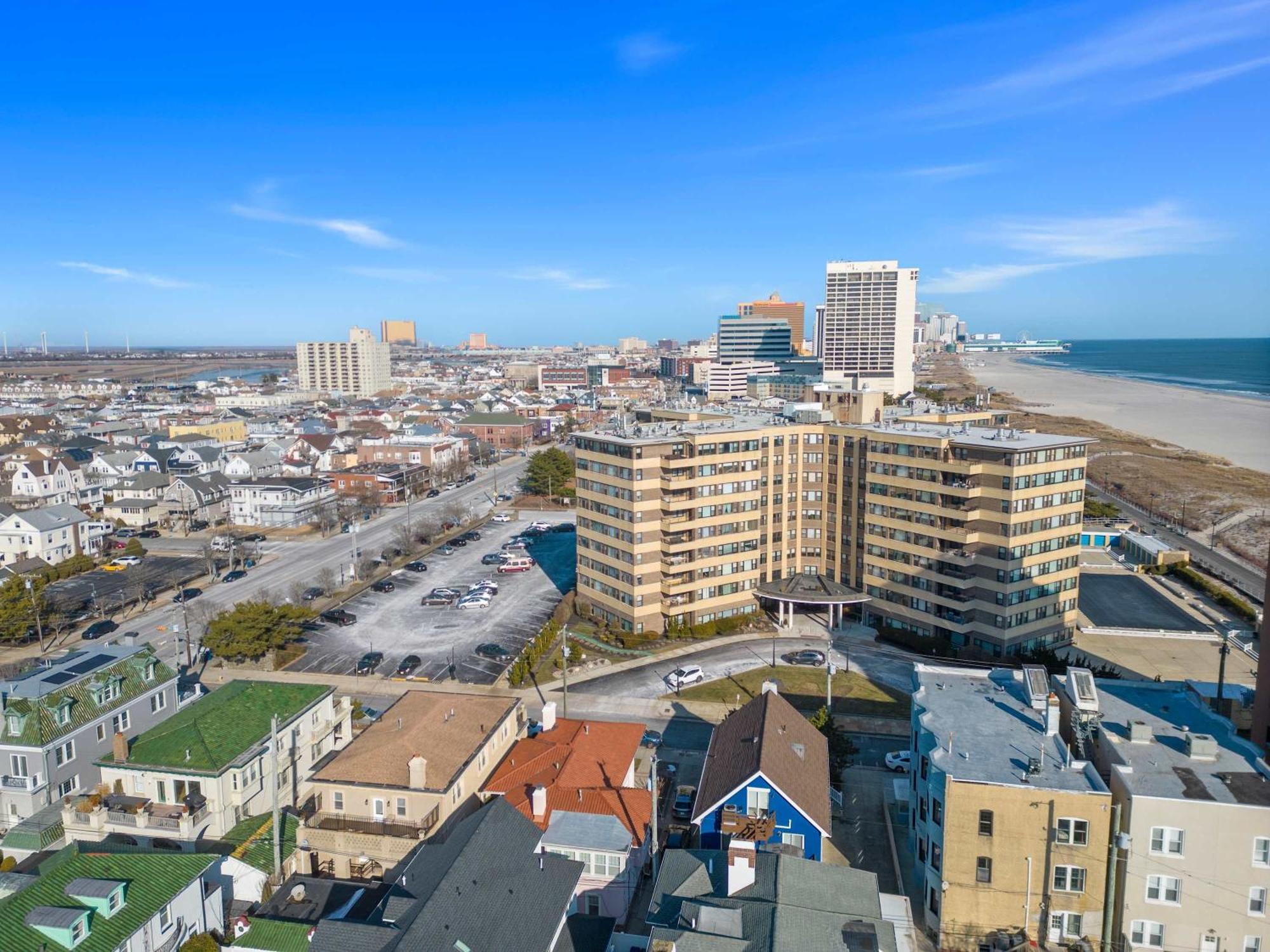 Escape To Raleigh Ave 3 Steps From The Beach Atlantic Stadt Exterior foto